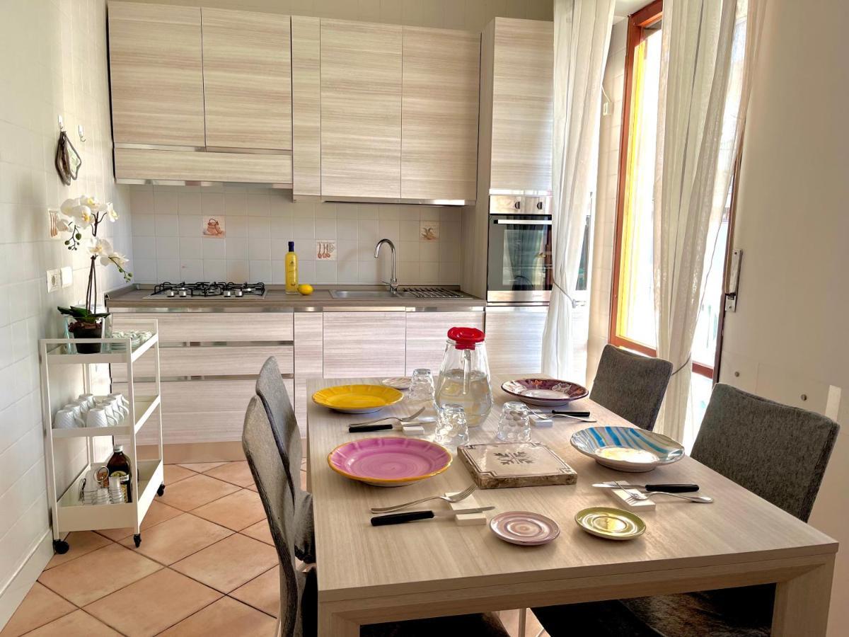 Sorrento's Carme Family Big Appartament Apartamento Península Sorrentina